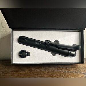 Black dual hyaluron pen